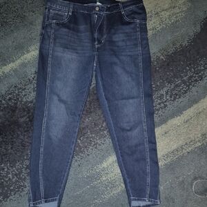HALARA 7/8 Skinny Dark Blue Jeans With Pockets